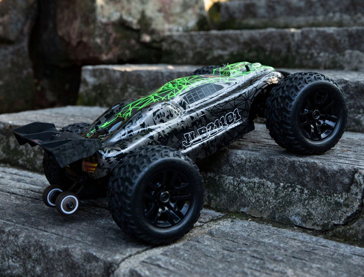 JLB Racing Cheetah 21101 1/10 RTR 4WD Offroad Brushless RC Car